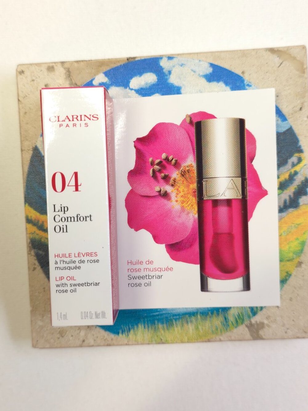 Clarins Lip Comfort Oil - 04 Pitaya - Picture 5 of 9